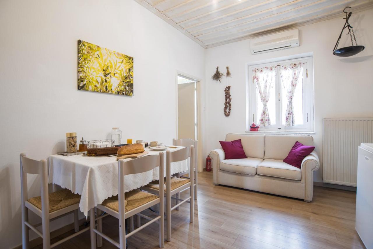 Guesthouse Simou With View 3 Bedrooms Arachova Eksteriør billede