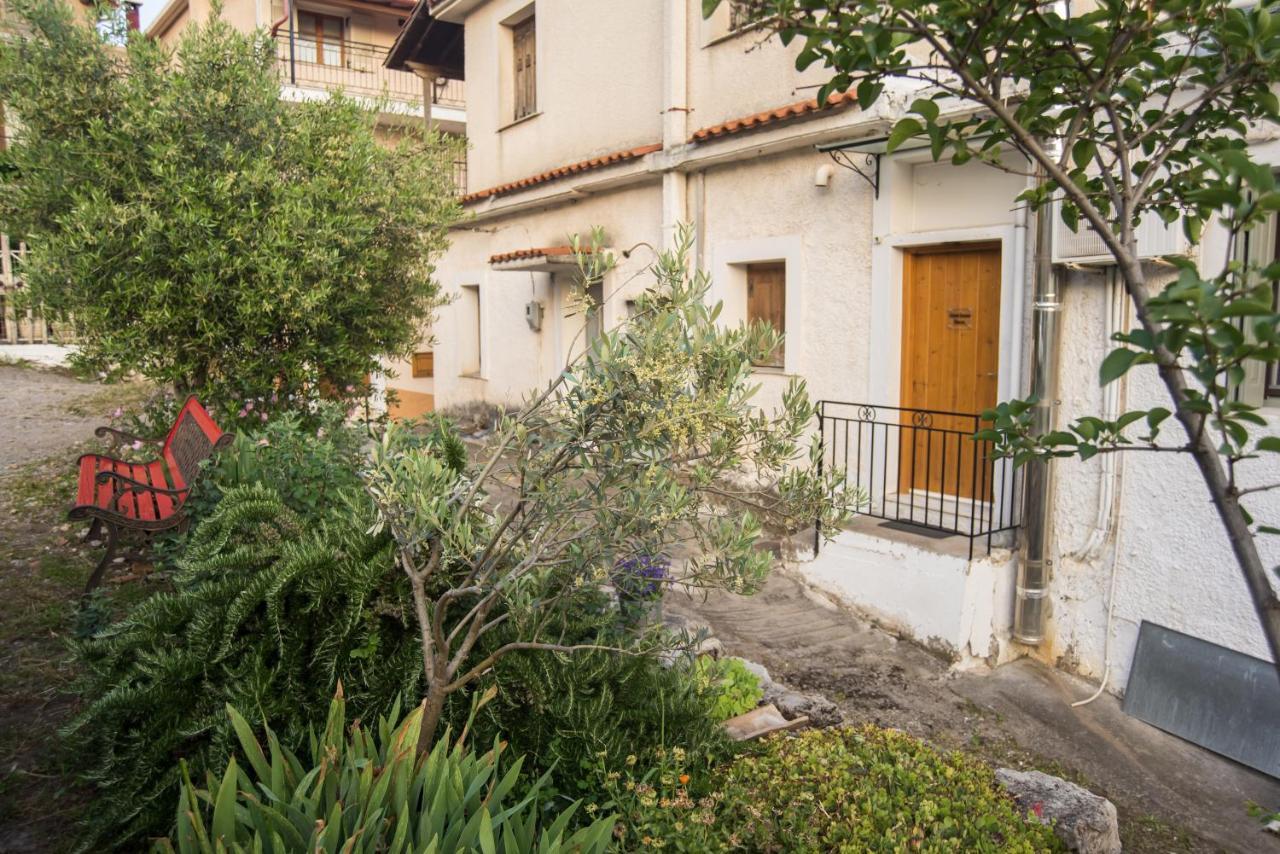Guesthouse Simou With View 3 Bedrooms Arachova Eksteriør billede