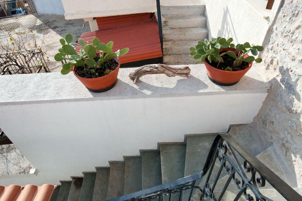 Guesthouse Simou With View 3 Bedrooms Arachova Eksteriør billede